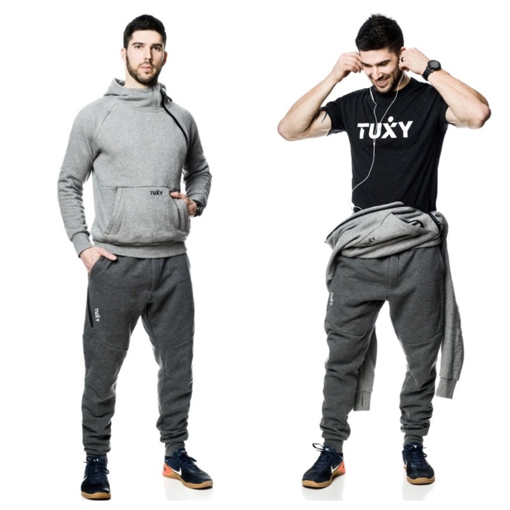 Tuxy OnePiece Lounge Suit Men’s Medium Like New
